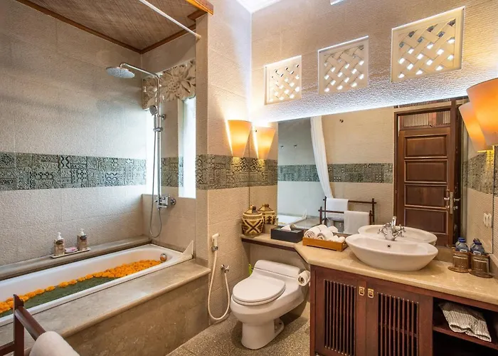 Saffron Bali Villa *